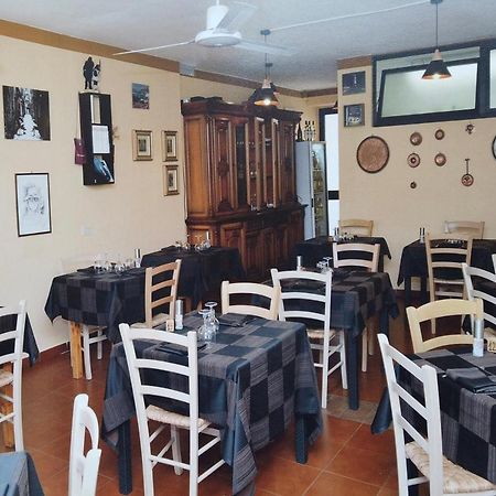 Locanda Dal Genovese La Maddalena  Dış mekan fotoğraf